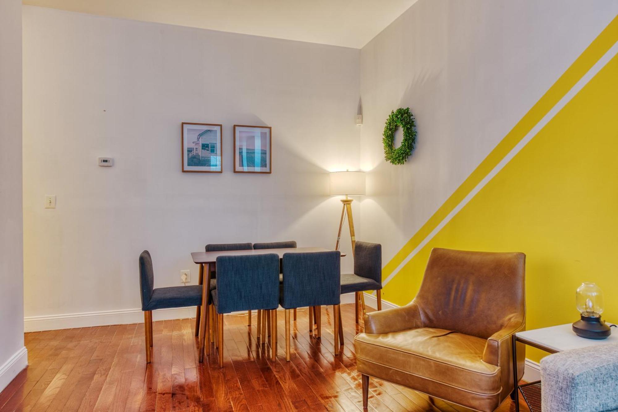 The Stairway Suites - Convention Center Philadelphia Room photo