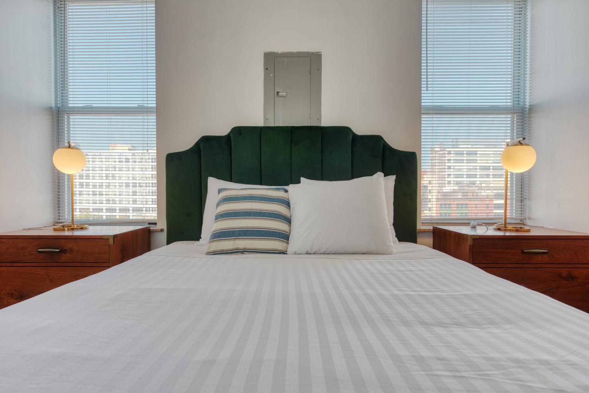 The Stairway Suites - Convention Center Philadelphia Room photo